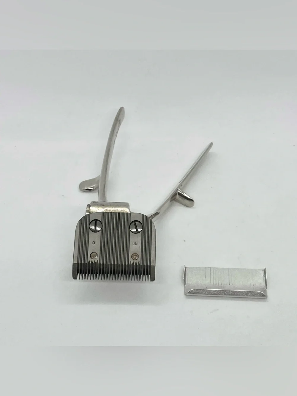 Vintage Oster Model 110 Manual Hand Hair Clippers Chrome with Original Box USA